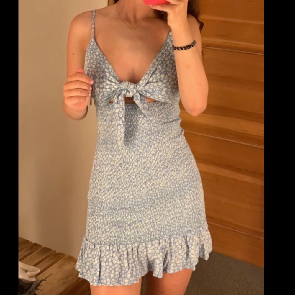 CUTE FLORAL MINI DRESS